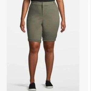 Lane Bryant Olive Bermuda Short Sz 22‎